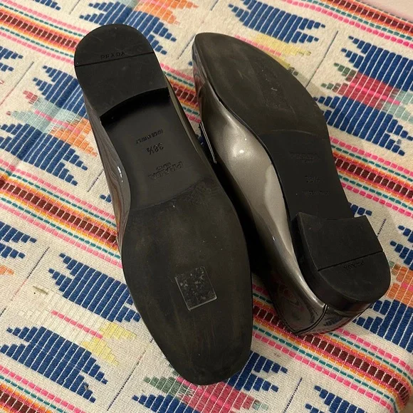 Prada Metallic Gray Pewter Loafers Flats 38.5 - Picture 4 of 8